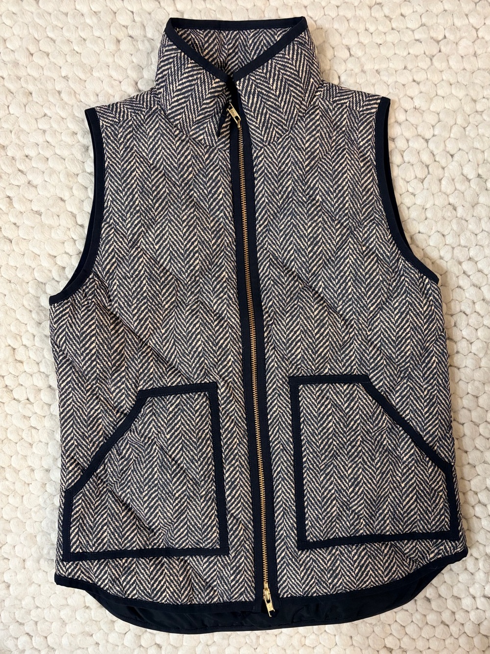 J.CREW Womens Vest XS Black/Cream Herringbone Insulated Down Full Zip Pockets